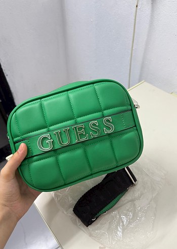 Guess Dikdörtgen Yeşil Deri Kadın Çanta