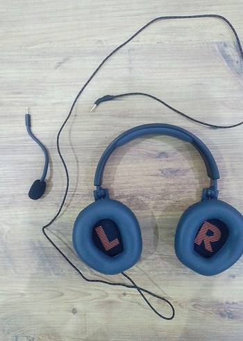 JBL Gri Kablolu Mikrofonlu Kulaklık - Görsel 2