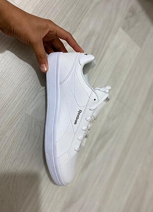 BEYAZ ORJİNAL REEBOK
