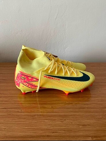 Nike Superfly10 Kylian Mbappe sıfır Karmpon