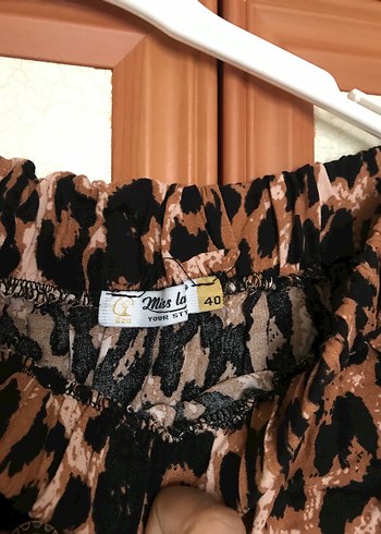 Leopar Desenli Midi Volanlı Etek - Görsel 3