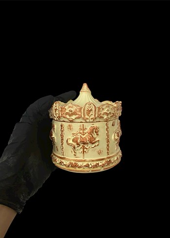 Vintage büyük boy atlıkarınca takı kutusu - Görsel 4