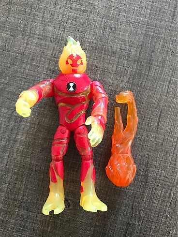  Beden Ben10 heatblast