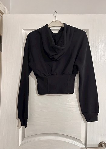 Kısa Kesim Siyah Kapüşonlu Fermuarlı Sweatshirt - Görsel 2