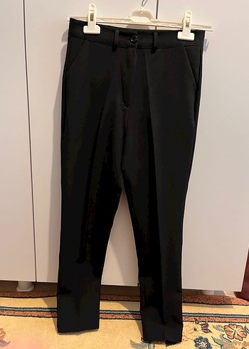 Kadın Siyah Kumaş Pantolon Midi Boy - Görsel 2