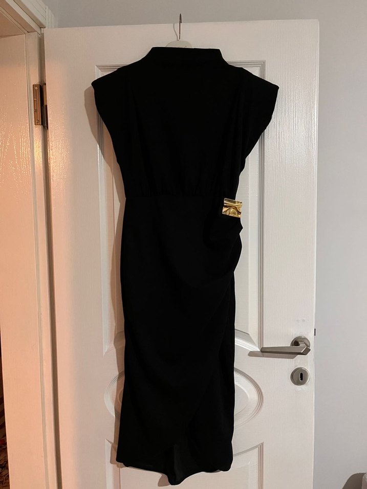 Siyah Kemer Detaylı Kalem Elbise - Görsel 3