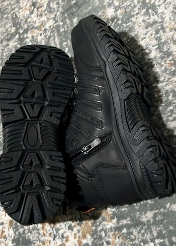 Erkek Siyah Kaymaz Outdoor Bot - Görsel 4