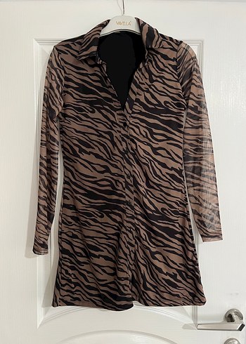 Stradivarius Zebra Desenli Kisa Elbise