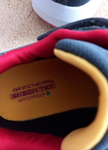 33 Beden gri Renk Skechers erkek çocuk ayakkabısı