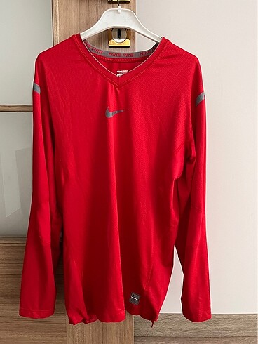 Nike NIKE PRO ANTRENMAN TSİRHT