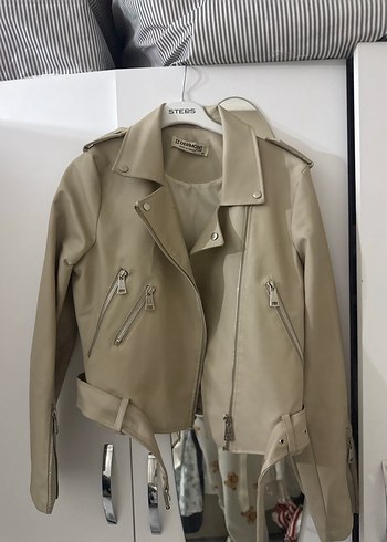 Bej Kemerli Kadın Deri Ceket - Görsel 5