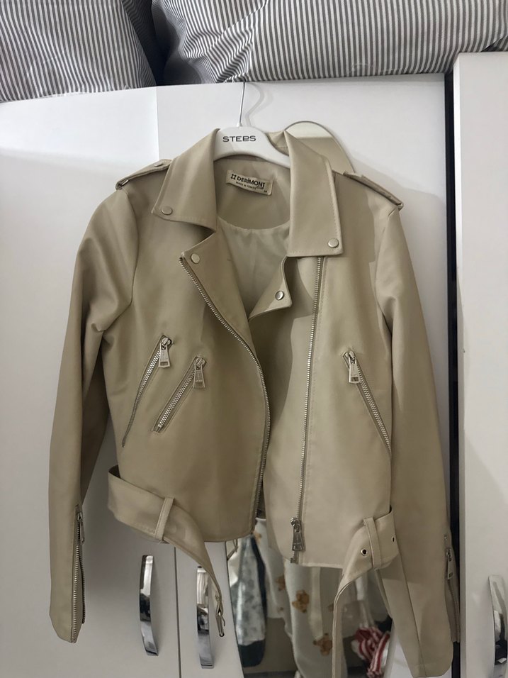 Bej Kemerli Kadın Deri Ceket - Görsel 5