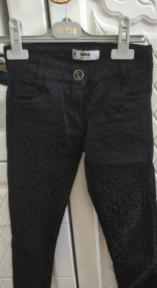 Dantel Detaylı Siyah Kız Kot Pantolon - Görsel 2