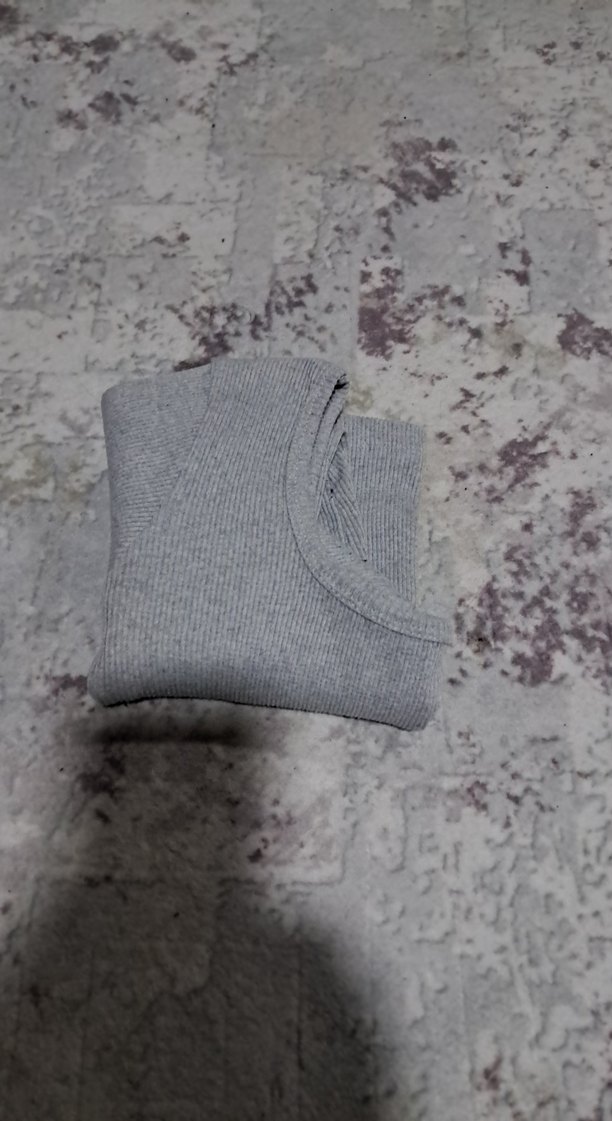 Gri Uzun Kollu Kadın Crop Top - Görsel 3