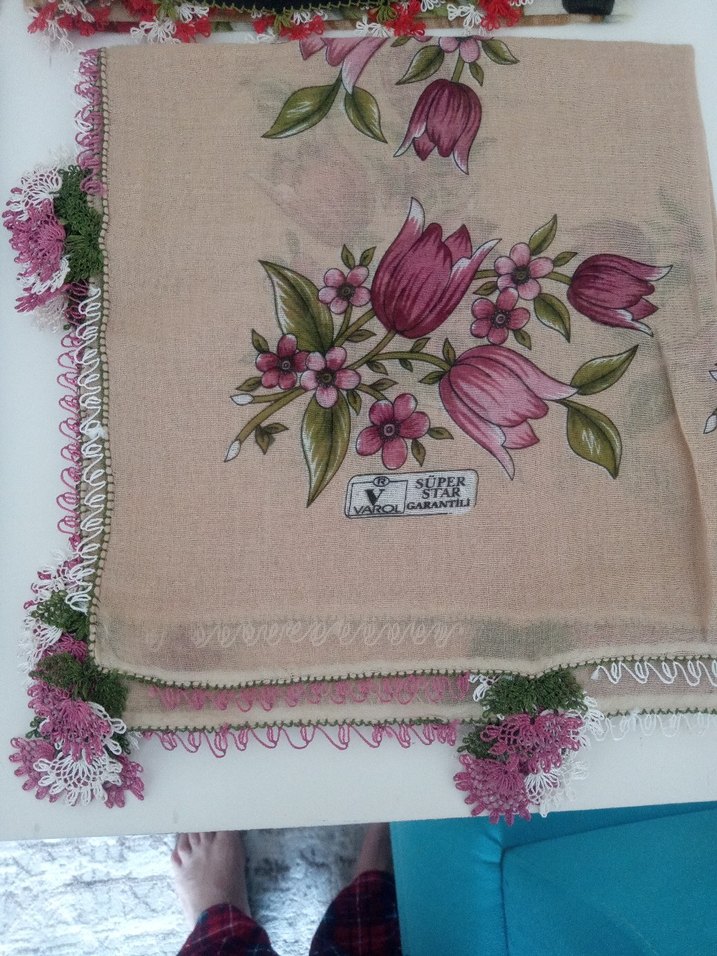 Kadın Çok Renkli Dantel Detaylı Vintage Eşarp - Görsel 4