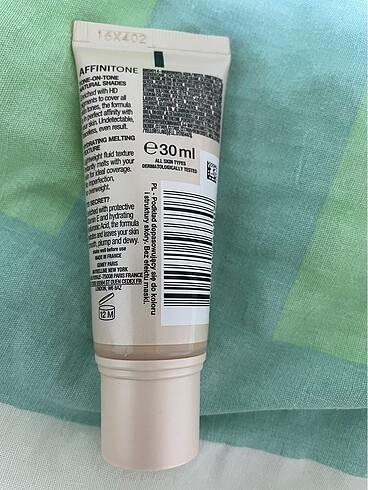 Maybelline Maybelline affinitone fondöten 02