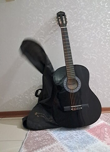 Simge Klasik Gitar