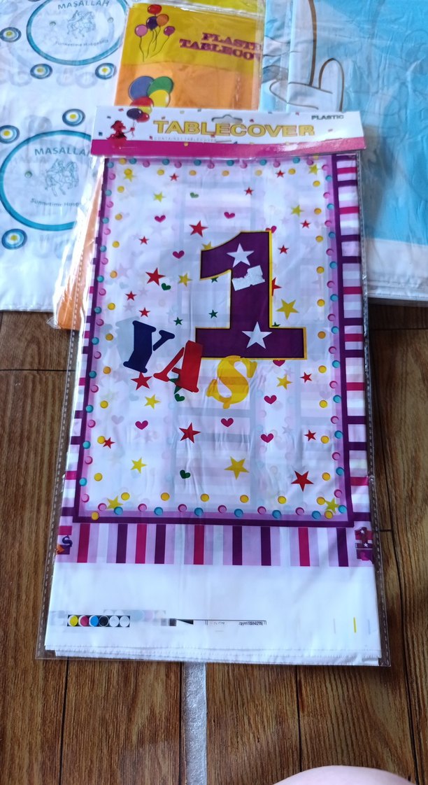 Renkli 1 Yaş Parti masa örtüsü - Görsel 2