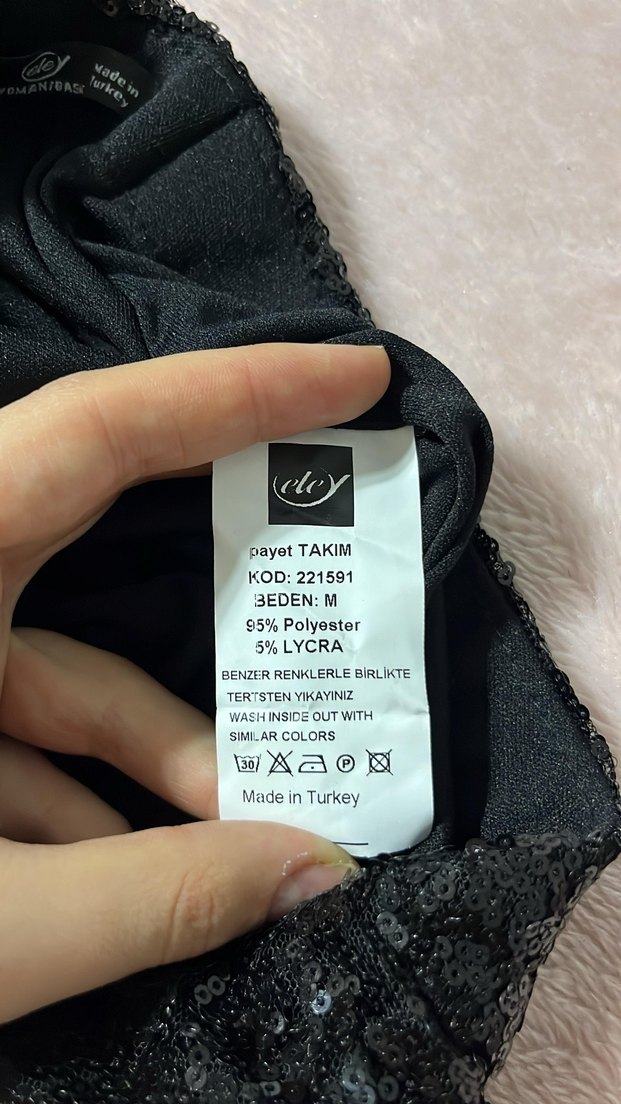 Parlak Siyah Kadın Payetli Pantolon - Görsel 5