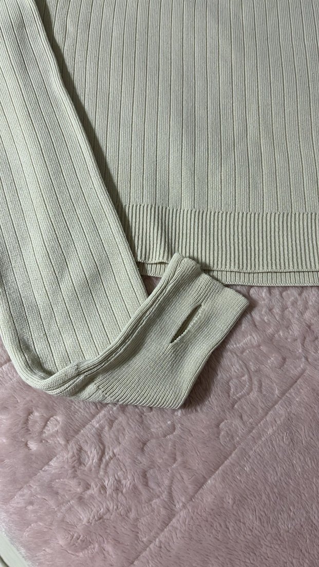 Krem Yüksek Yakalı Fitilli Triko Kazak - Görsel 2