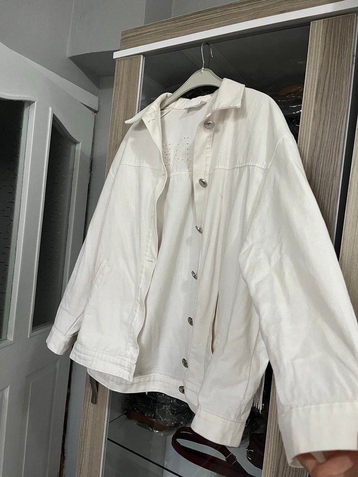 Düğmeli Beyaz Midi Kadın Keten Ceket - Görsel 2