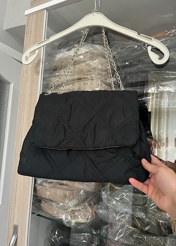 Zincir Detaylı Siyah Kadın Çanta - Görsel 2