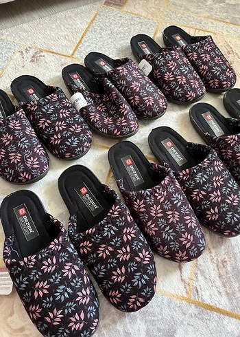 Kahverengi Bağlama Desenli Kadın Ev Terliği - Görsel 2