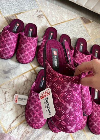 Bordo Dantelli Kadın Ev Terlikleri - Görsel 7