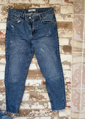 26 Beden mavi Renk Kadın Mavi Denim Midi Boy Kemerli Jean