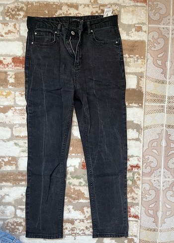 Kadın Siyah Kemerli Denim Pantolon - Görsel 2