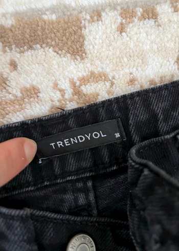 Kadın Siyah Kemerli Denim Pantolon - Görsel 3