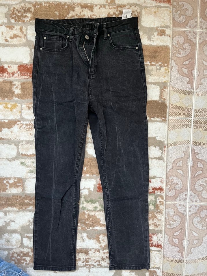 Kadın Siyah Kemerli Denim Pantolon - Görsel 2