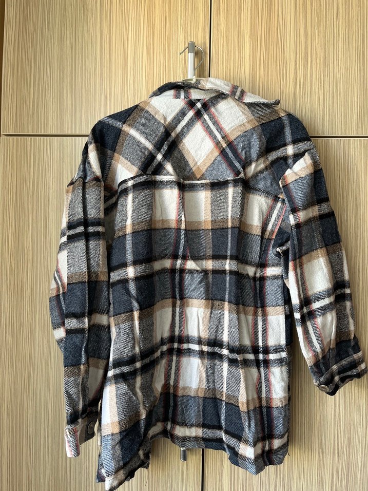 Gri Ekoseli Pamuklu Kadın Gömlek - Görsel 2