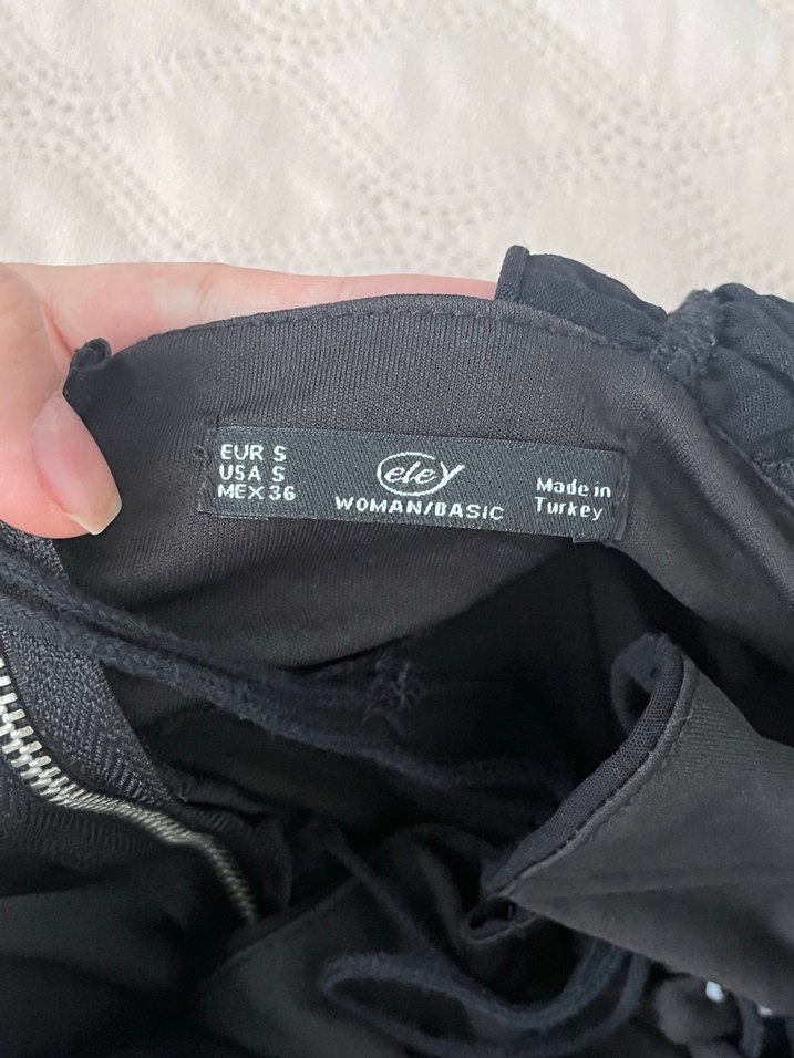 Siyah Gotik Fırfırlı Korse Büstiyer - Görsel 4