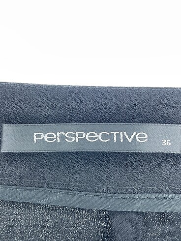 36 Beden siyah Renk Perspective Kumaş Pantolon %70 İndirimli.