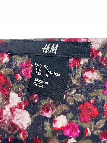 38 Beden çeşitli Renk H&M Günlük Elbise %70 İndirimli.