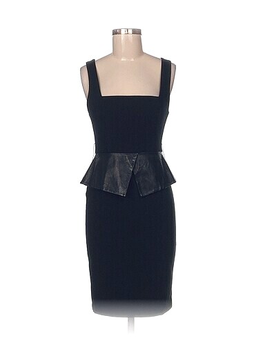 Alice & Olivia Kısa Elbise %70 İndirimli.