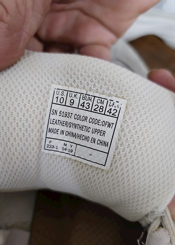 Skechers Beyaz Gri Bağcıklı Spor erkek skechers