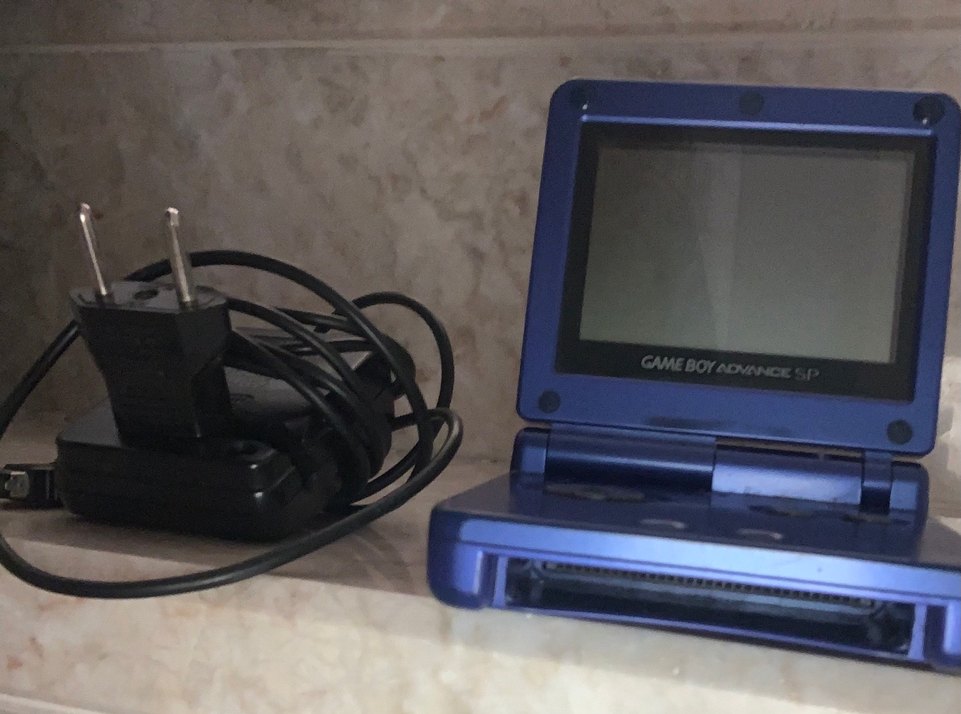 Mavi Nintendo Game Boy Advance SP - Görsel 2