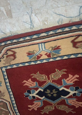 El dokuması Bordo Nakışlı Klasik Halı - Görsel 3