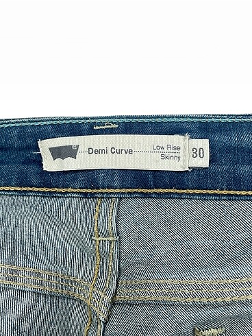30 Beden mavi Renk Levis Jean / Kot %70 İndirimli.