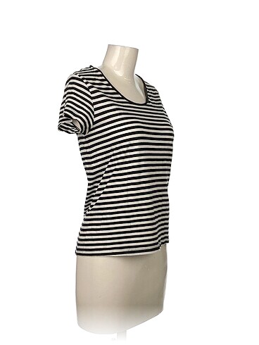 Mango Mango T-shirt %70 İndirimli.