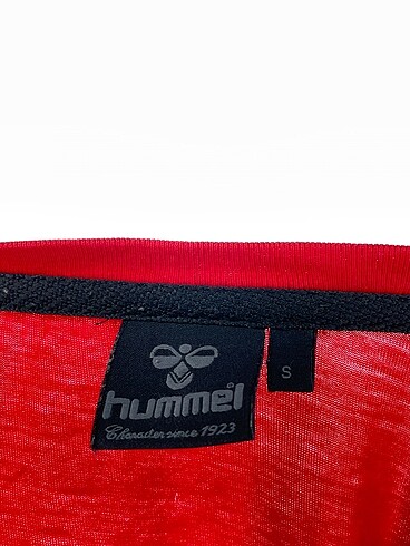 s Beden kırmızı Renk Hummel T-shirt %70 İndirimli.