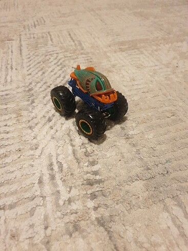 Hot wheels monster trucks Piranhha