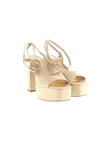 Zara Zara Platform %70 İndirimli.