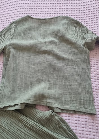 m Beden yeşil Renk Su Yeşili V Yaka Dugmeli Pijama Takımı