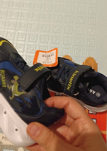 Erkek Çocuk Renkli Baskılı Spor Ayakkabı - Görsel 2