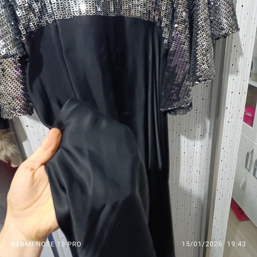 Kadın Gri Uzun Payetli Elbise - Görsel 3