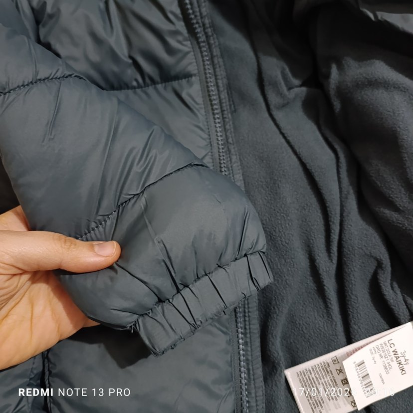 LCW Kids Kapüşonlu Erkek Çocuk Şişme Mont - Görsel 4