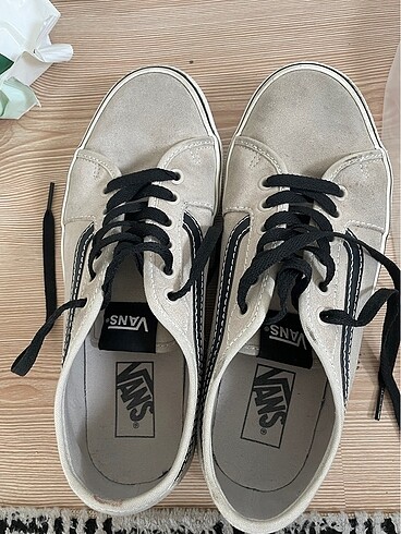 41 Beden Vans orjinal ayakkabı 41